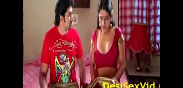  Sexy Mallu Bhabhi Having Hot Sex For First Time